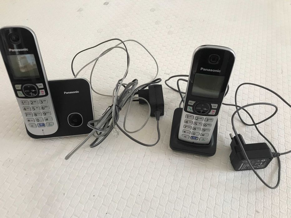 Telefone Duo da PANASONIC sem fios.