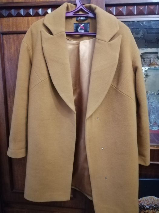Пальто осінь ,з кашемира