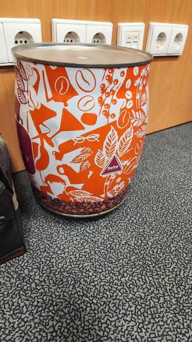 Vendo Latas de Café para  coleção (preço a partir) veja descrição.