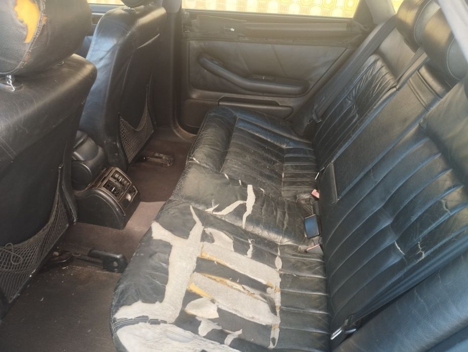 Audi   vendo ou troco urgente