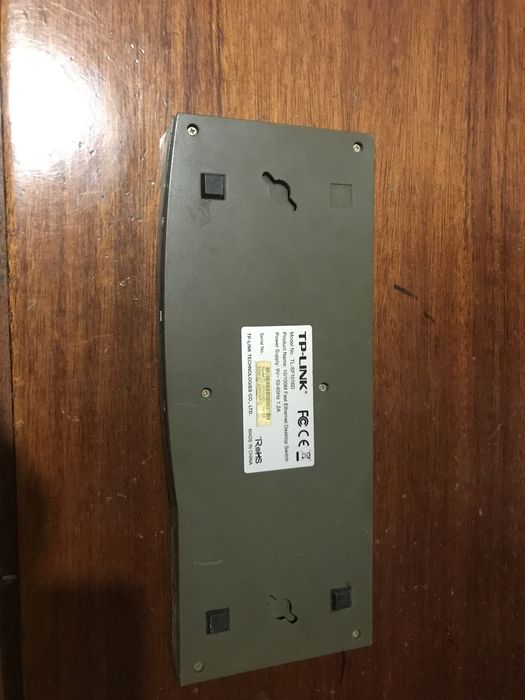 Продам роутер тплинг