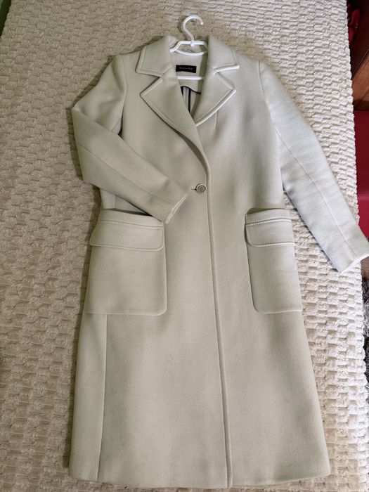 Пальто massimo dutti