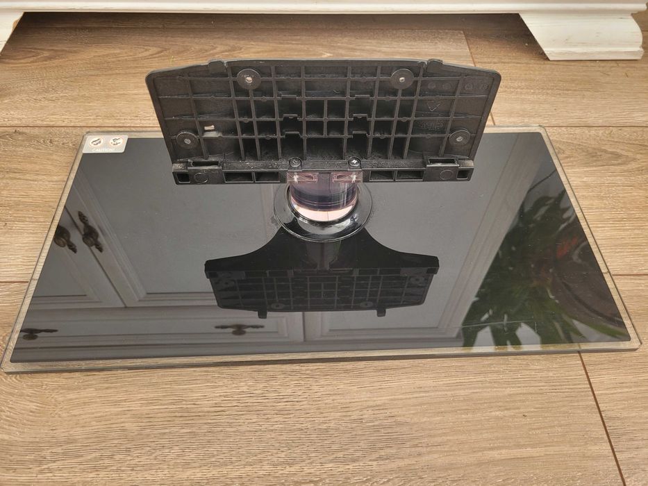 Stopa do telewizora samsung 40 cali