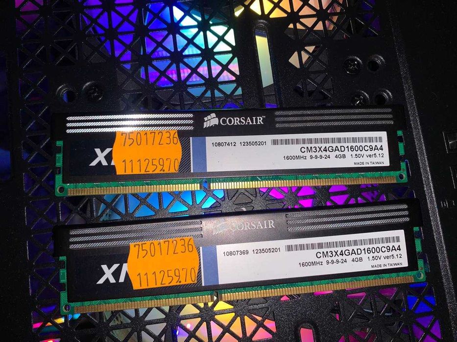 Оперативная память Corsair XMS3 DDR3 4+4 gb