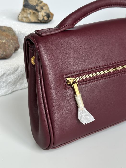 Трендовий шкіряний клатч