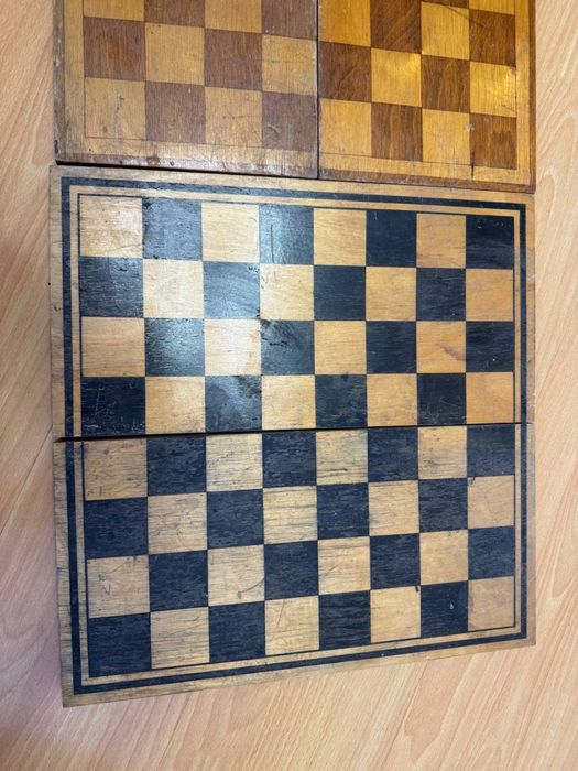 Шахматні доски нові