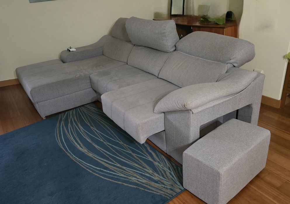 Sofá 3,5 lugares c/arrumos e chaiselonge