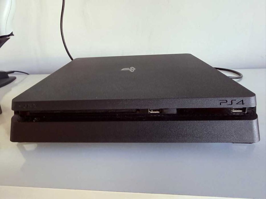 PS4 Slim 500GB Desbloqueado Firmware 11.00 com 3 Comandos e Caixa Original