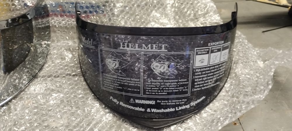 Oddam  2 wizjery do kaskow