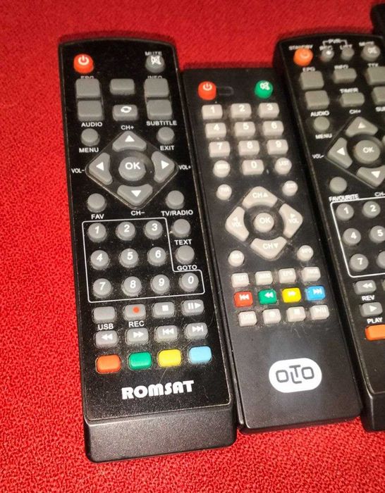 Пульти робочі до тюнерів та супутників