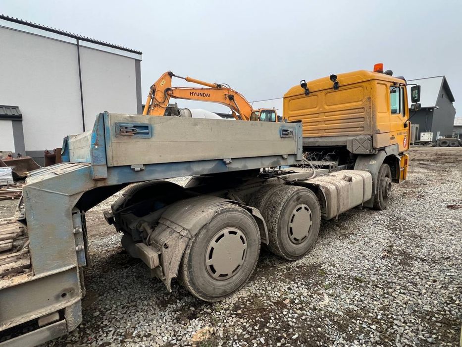 Трал 40 тон з головкою ман 6*4