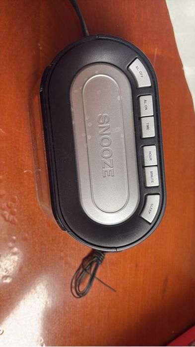 Rádio Despertador SilverCrest FM/AM com Alarme