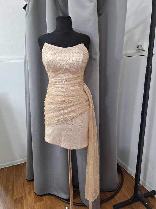 Вечірні сукні . Пайєтка  беж. Драпіровка. Айворі.Пудра.Міні .корсетні