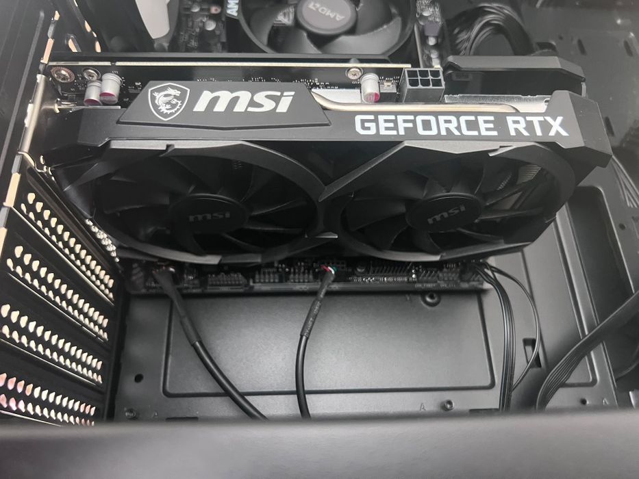 GeForce RTX 3050 VENTUS 2X XS 8G OC