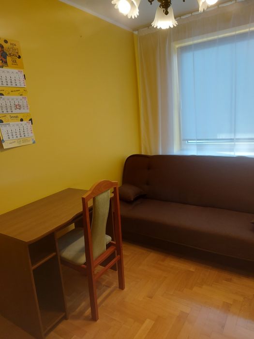 Pokój jednoosobowy dla dziewcząt pracujących
