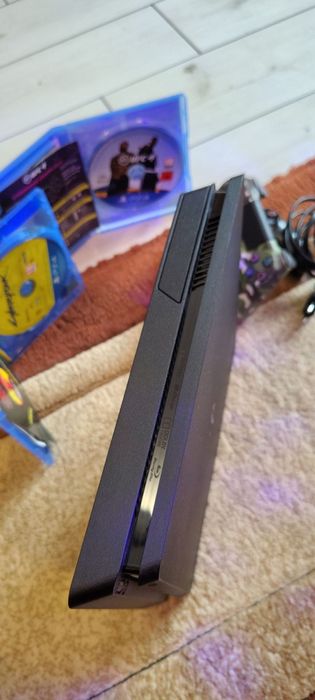 Konsola PlayStation 4 Slim 1TB,2 Pady. 10.50 JB goldHEN Igła