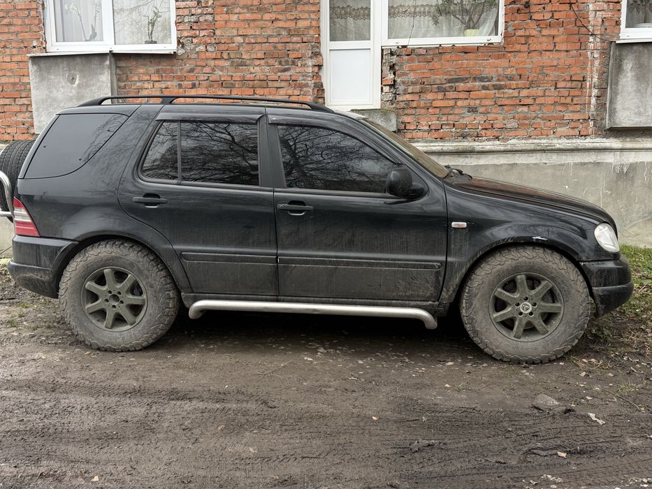 Продам мерседес МЛ430