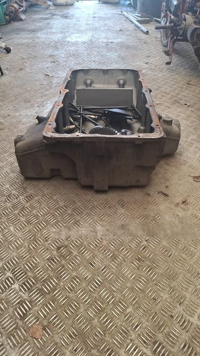 Miska misa olejowa Mercedes OM402 OM422 OM442 V8