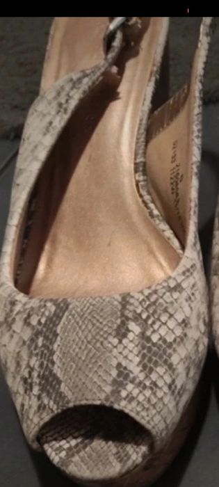 Sandaly na platformie