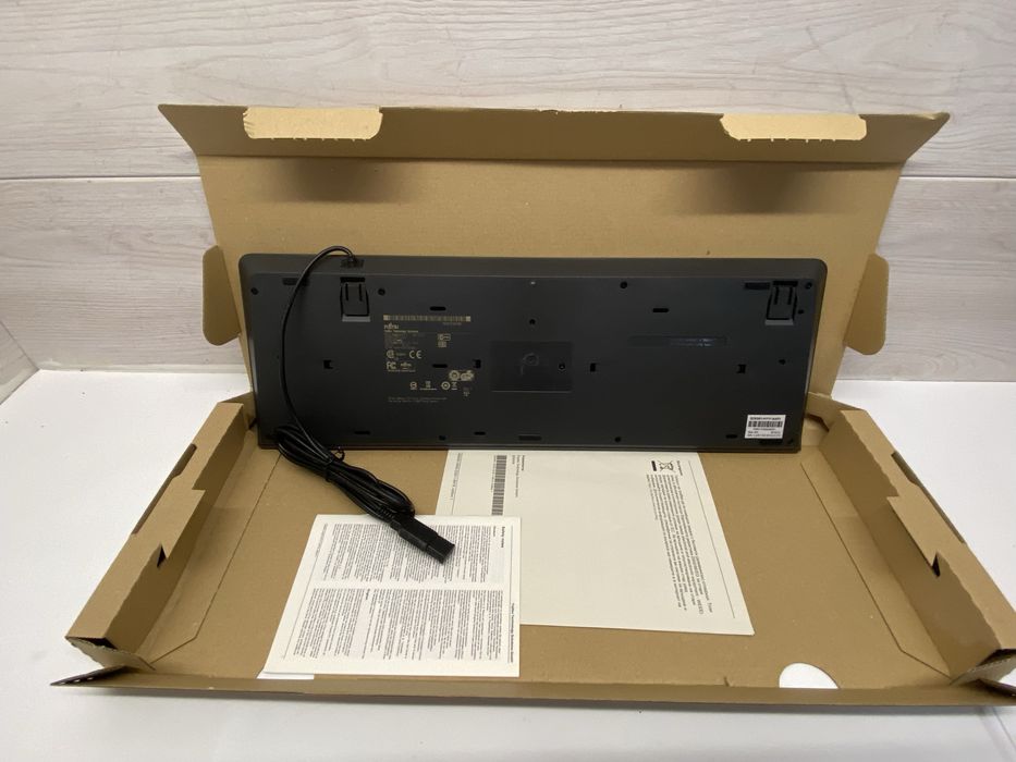 Клавіатура fujitsu KB410 K  Нова, не використовувалась , ергономічна клавіатура