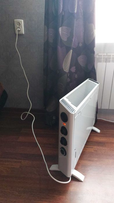 Електроконвектор DELONGHI HSX3320FTS