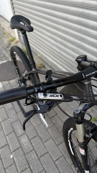 Bicicleta Coluer poison carbono