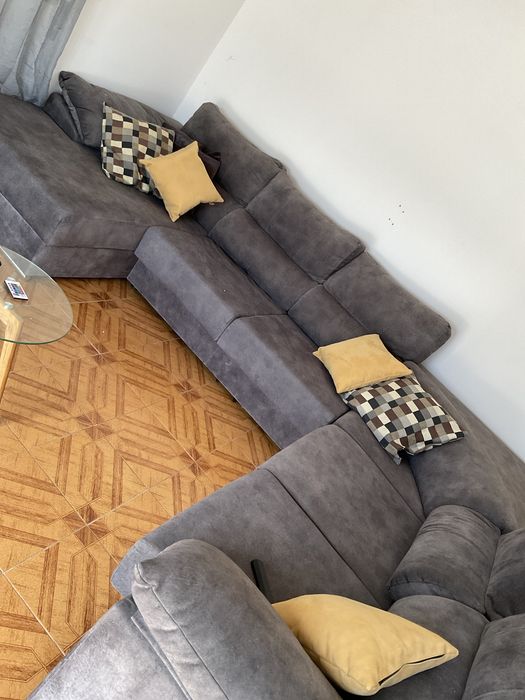 Sofa como novo para 8 pessoas a vontade