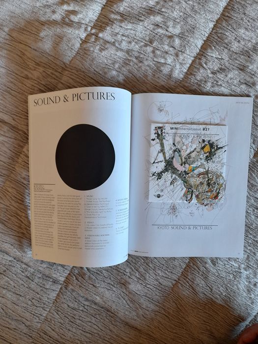 Duas Revistas Mini International