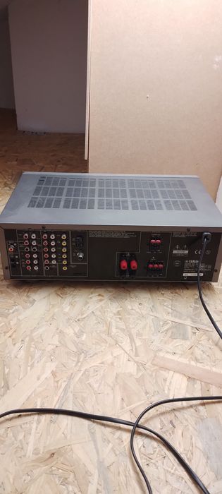 Wzmacniacz Yamaha używany RX-V350