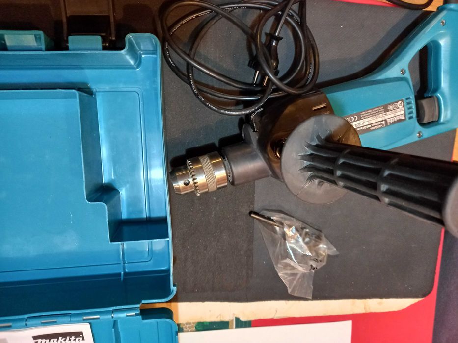 Wiertarka Diamentowa MAKITA 8406, 850W Wiertnica