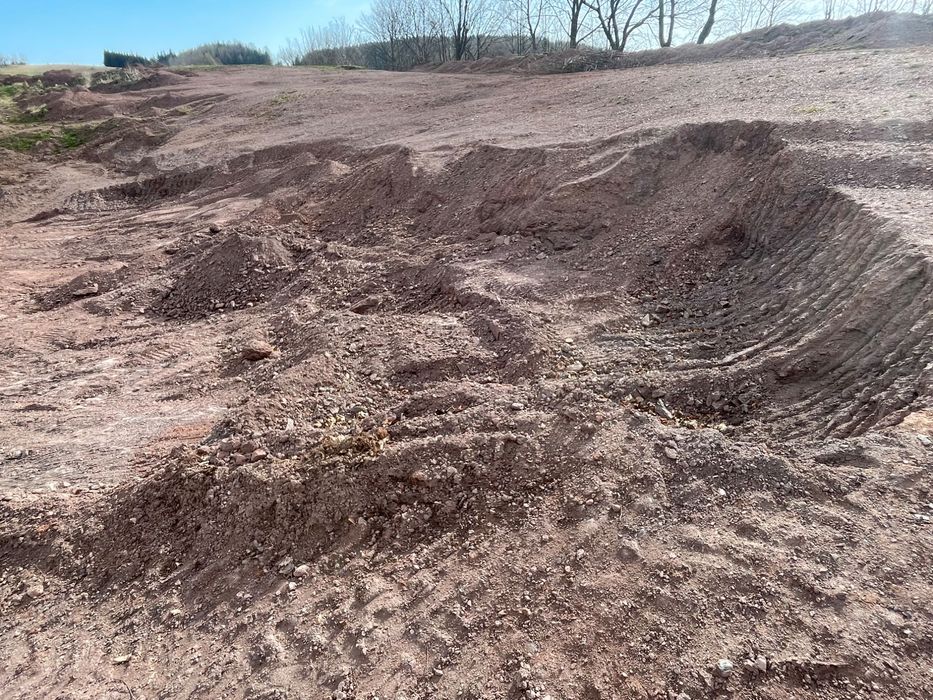 Oddam ziemię Raszów