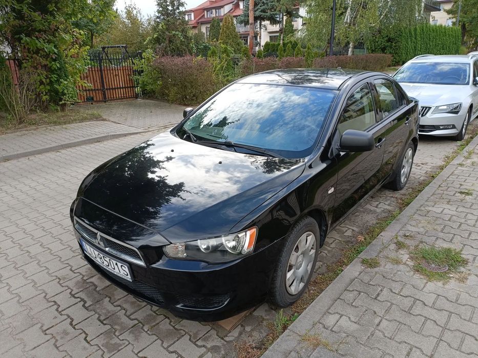 Mitsubishi Lancer