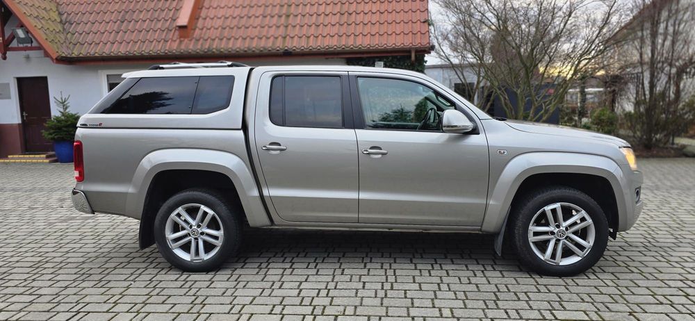 Volkswagen Amarok VW Amarok z 2014 roku, wersja 4MOTION Highline