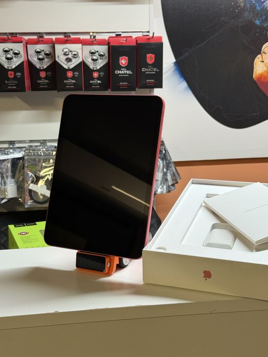 iPad 11 Pink 38 циклів