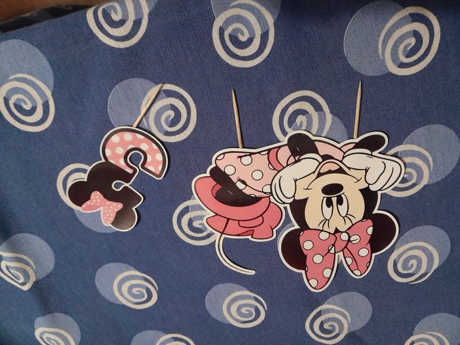 Decoração para bolo da minnie