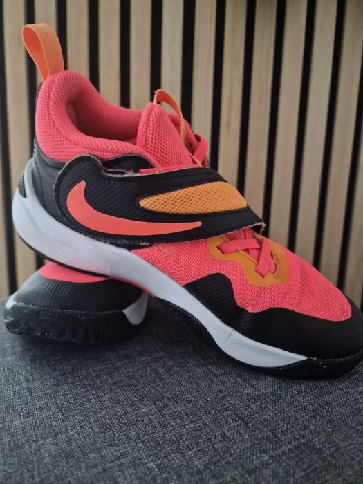 Nike dziewczęce w b.db.stanie