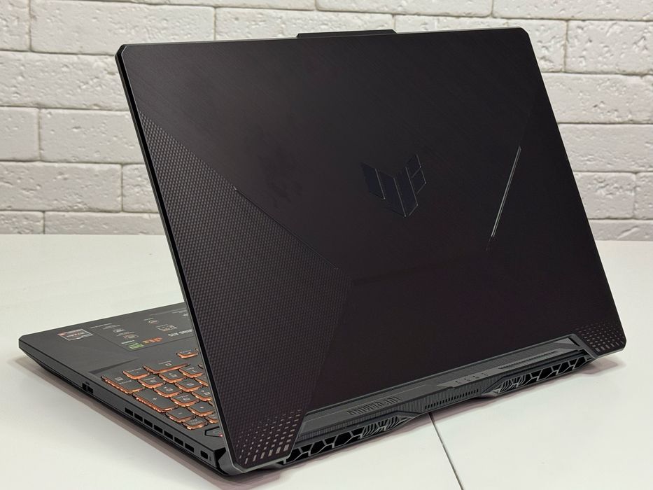 Asus Tuf Gaming A15/144Hz/Ryzen 5-7535HS/16 GB DDR5/512 GB SSD/RTX 2050