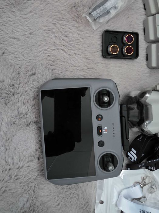 Dron DJI mini 4 pro combo