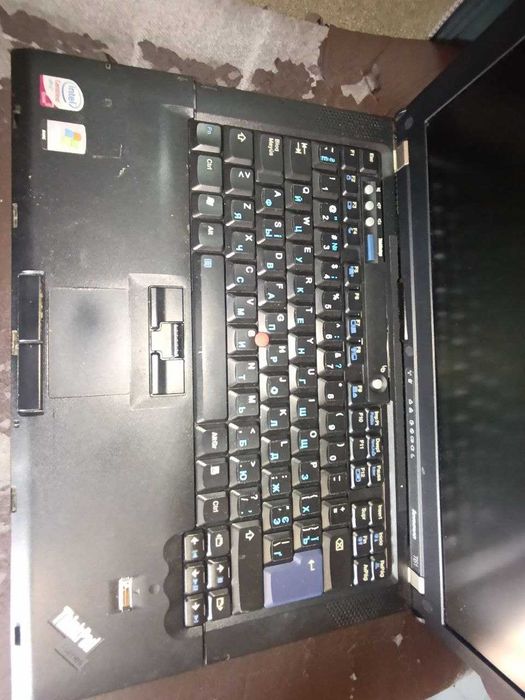 Ноутбук Lenovo ThinkPad T61 / 14