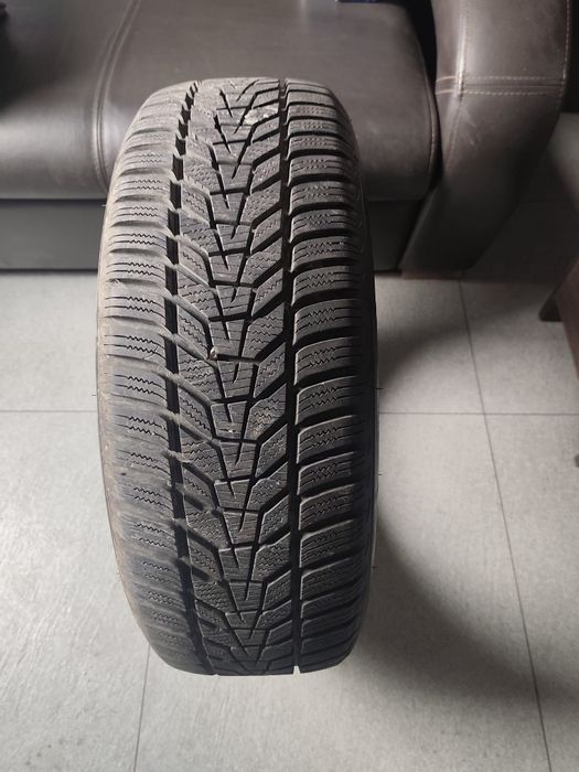 Zimowa opona HANKOOK