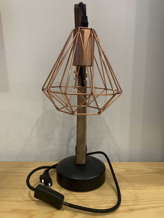 Candeeiro de mesa de cabeceira