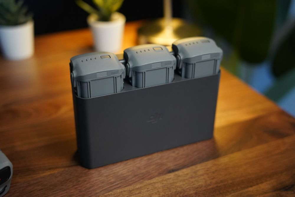 DJI AIR 3 Fly More Combo - Rc2