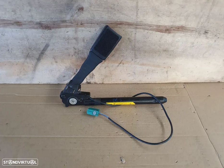 Pretensor cinto de segurança frente esquerdo - opel astra h 1.7 cdi -