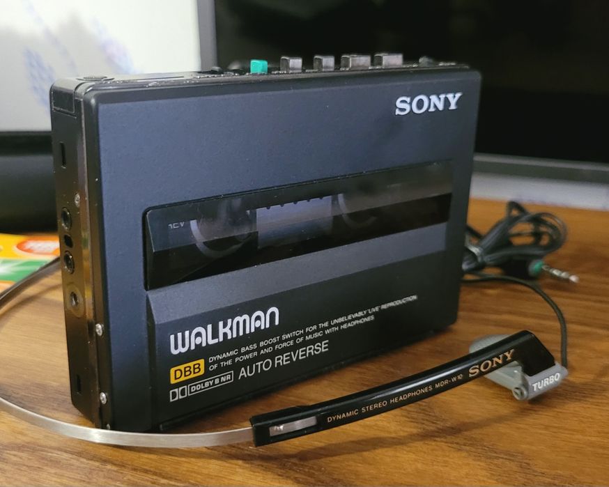 Коллекция кассетных Плееров. Sony wm  toshiba Diatone