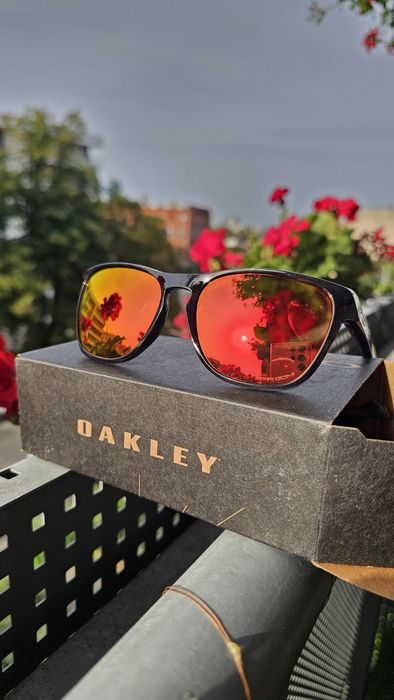 Oakley Manorburn