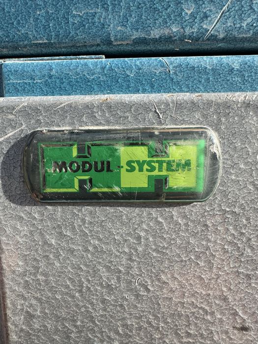 2 Regały  do busa /zabudowa watsztatowa Modul-Systeme