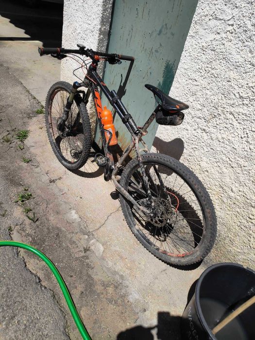 KTM 1964 (edição limitada) Roda 29; FOX, TAM:L