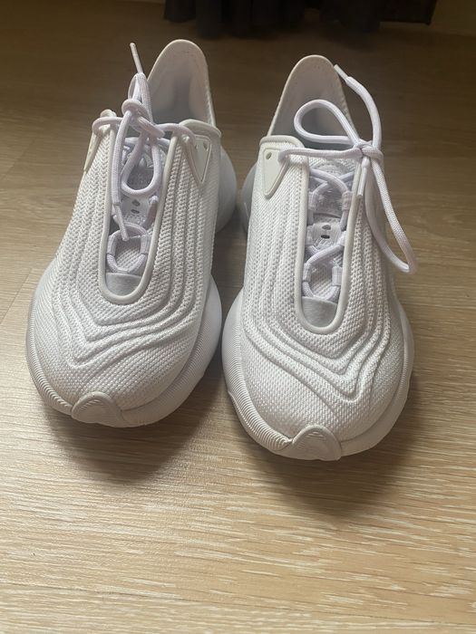 Кросівки фірмові adidas adirondack sltn