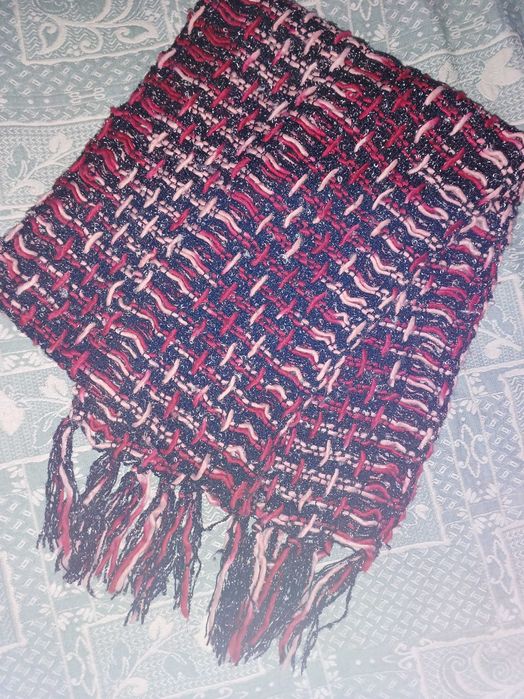 шарфік  середнього розміру