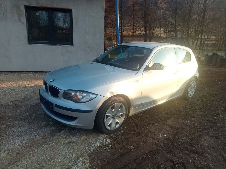 BMW E81 118d 143km